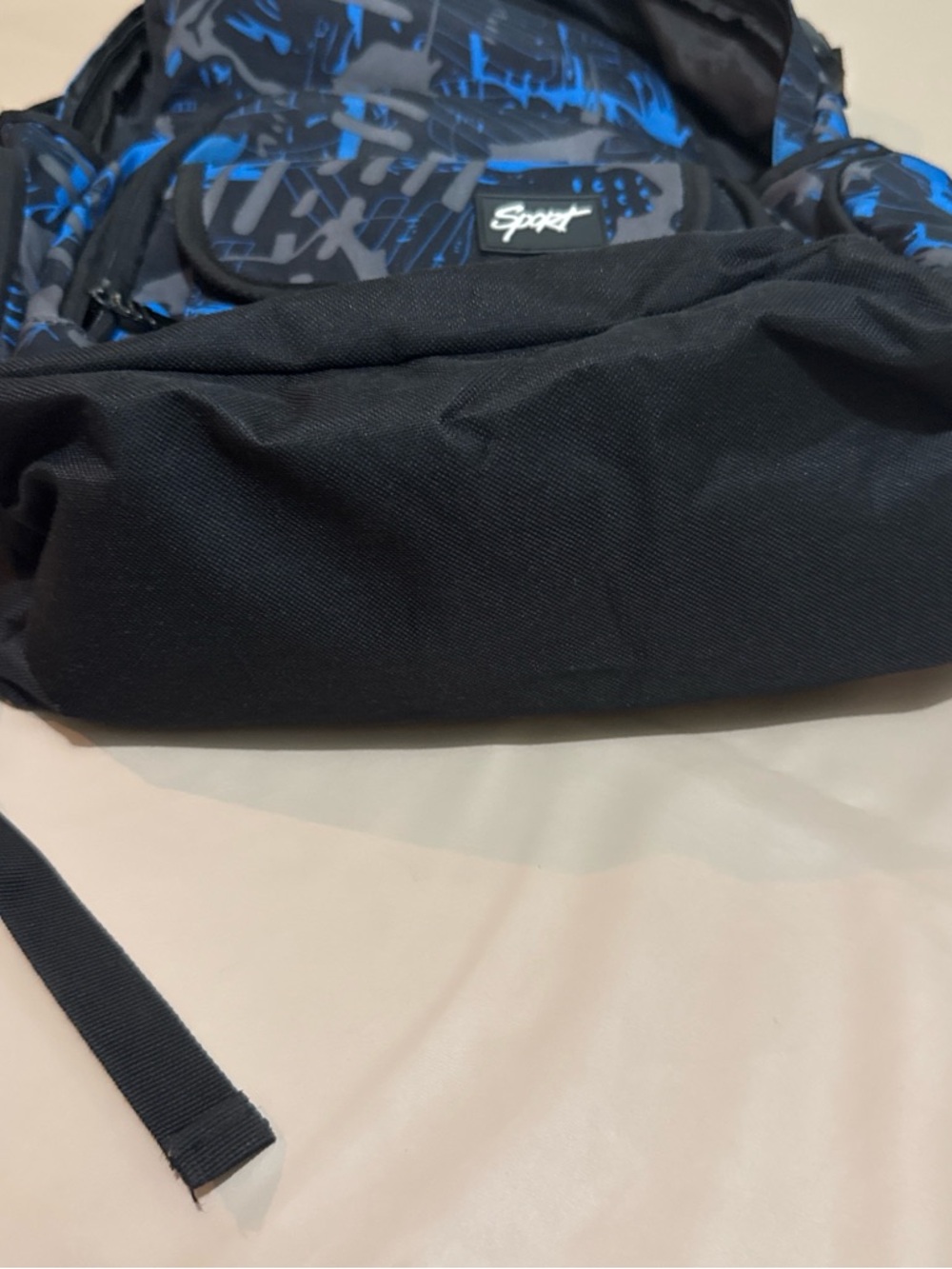 Sporto Blue and Gray boys Graphic Backpack - Picture 5 of 5